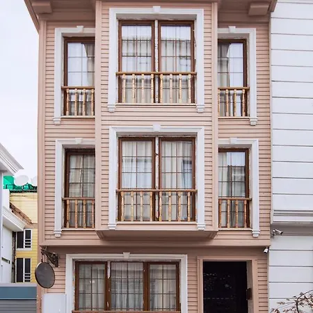 Хостел Bucoleon